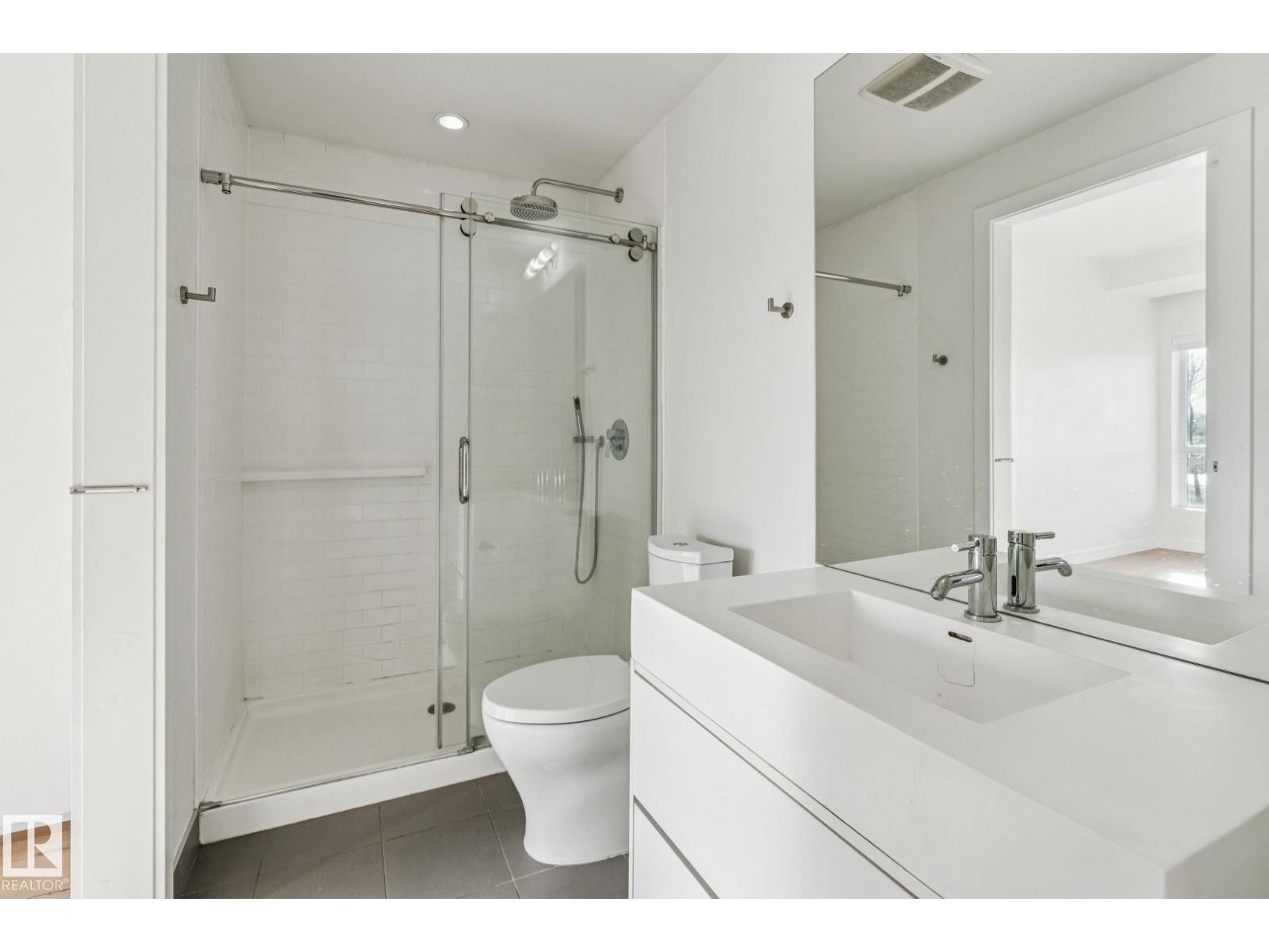 #321 63 Inglewood Park Se, Calgary, Alberta  T2G 1B7 - Photo 13 - E4480418