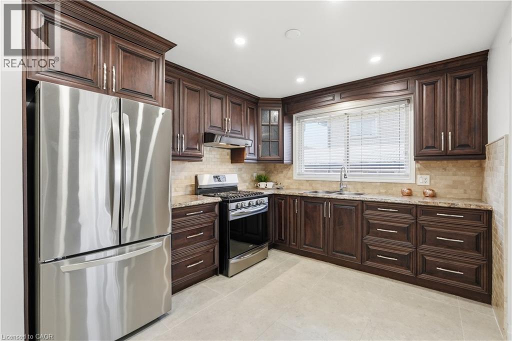 288 Eastdale Boulevard, Stoney Creek, Ontario  L8E 3P4 - Photo 7 - 40816764