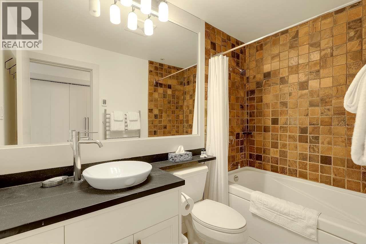 110/111 4573 Chateau Boulevard, Whistler, British Columbia  V0N 1B4 - Photo 23 - R3106144