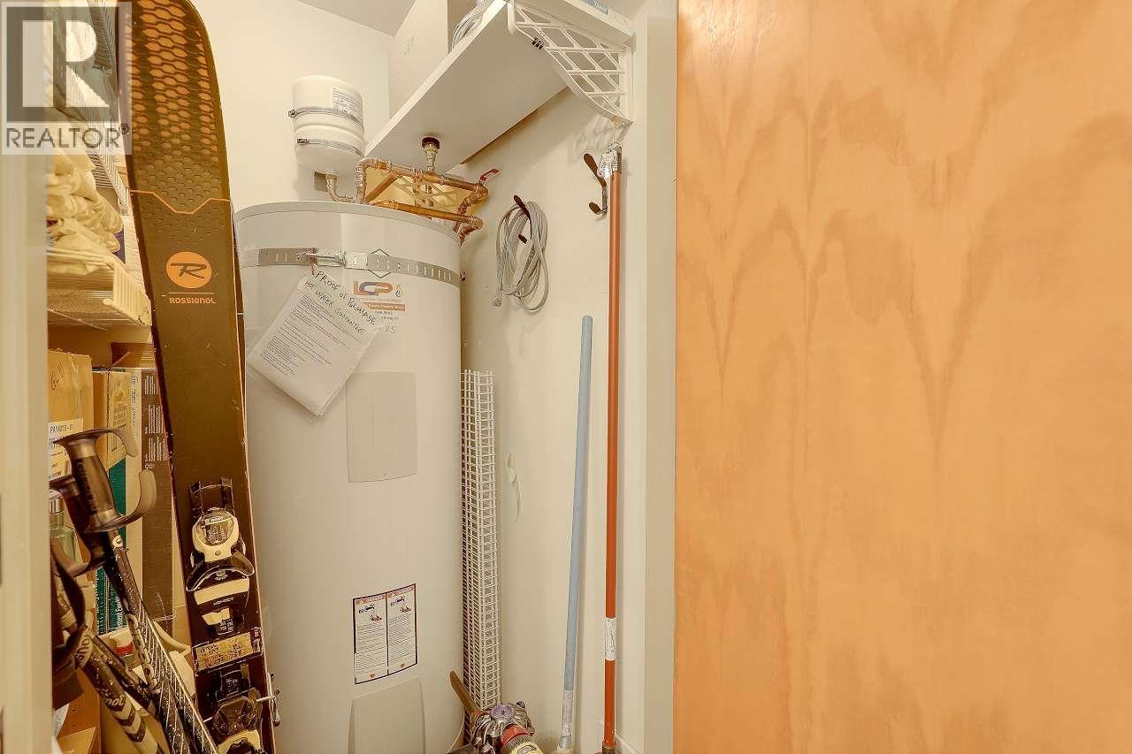 110/111 4573 Chateau Boulevard, Whistler, British Columbia  V0N 1B4 - Photo 24 - R3106144