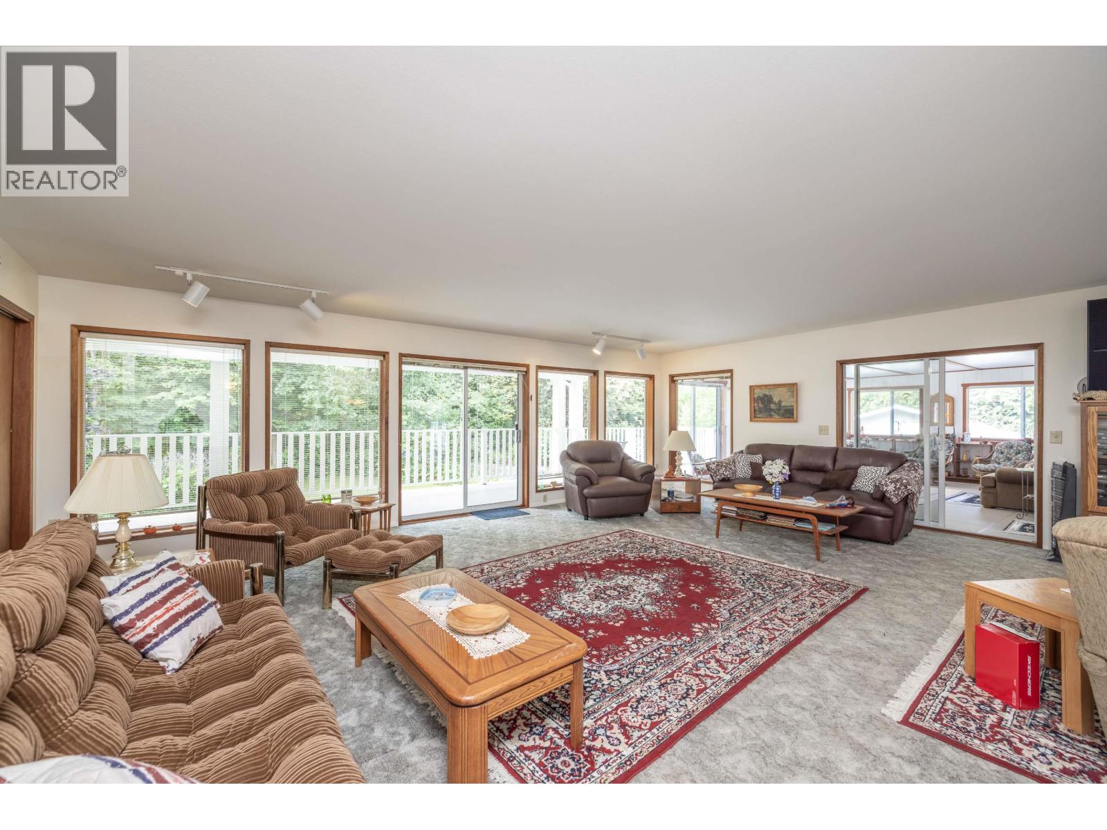 26307 Grant Avenue, Maple Ridge, British Columbia  V2W 1H2 - Photo 6 - R3106232