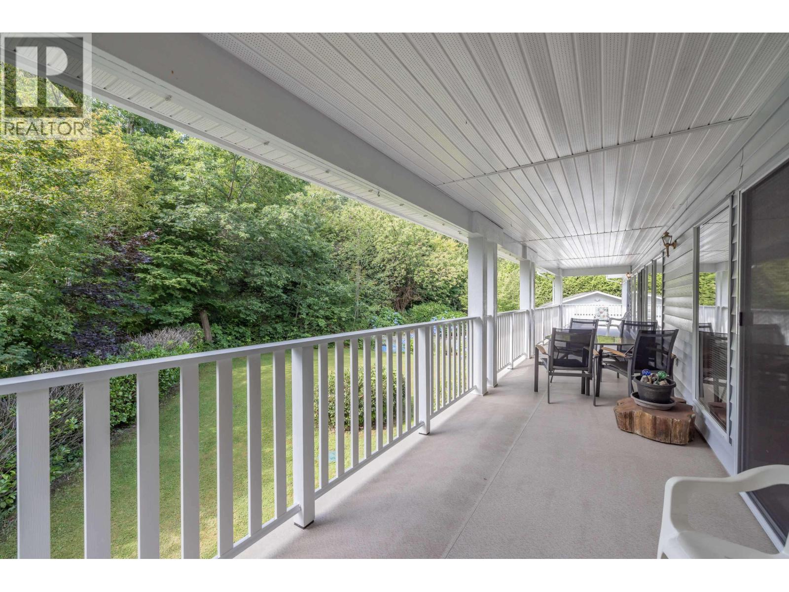 26307 Grant Avenue, Maple Ridge, British Columbia  V2W 1H2 - Photo 34 - R3106232