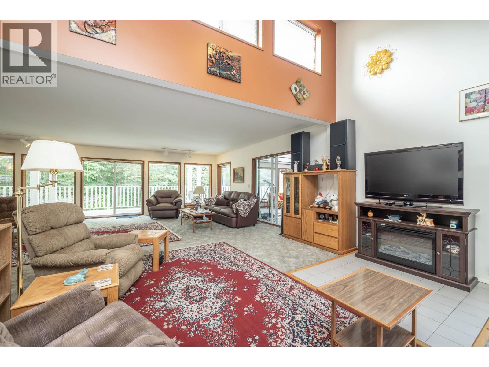 26307 Grant Avenue, Maple Ridge, British Columbia  V2W 1H2 - Photo 8 - R3106232