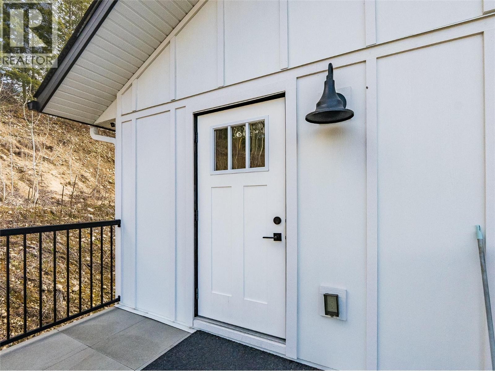 5758 Rocky Road, Nelson, British Columbia V1L 6Y4 - Photo 53 - 10380931