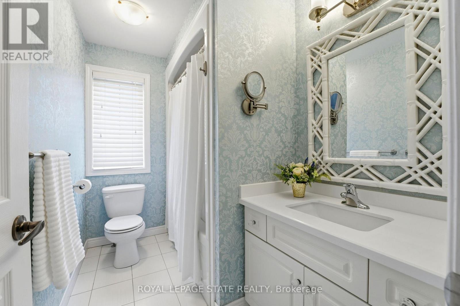 23 Garinger Crescent, Hamilton, Ontario  L0R 1C0 - Photo 21 - X12953380