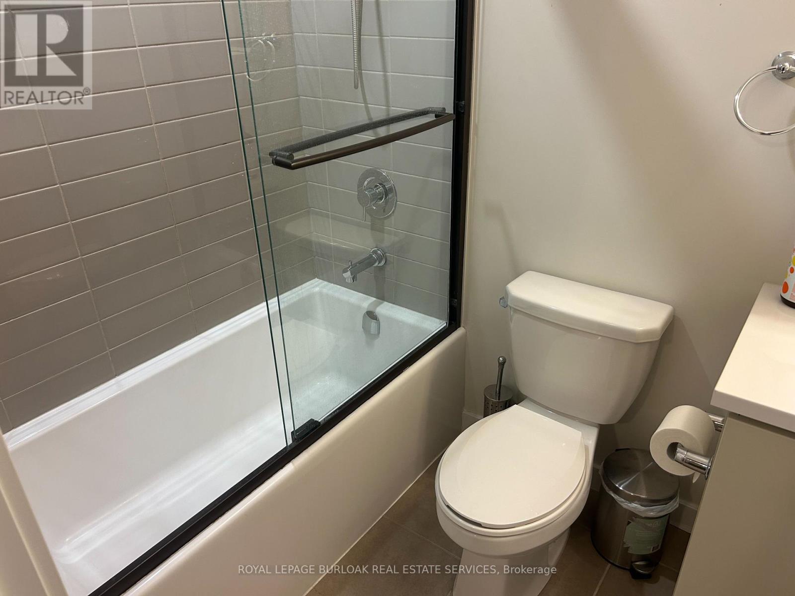 409 - 40 Esplanade Lane, Grimsby, Ontario  L3M 0G9 - Photo 18 - X12953444