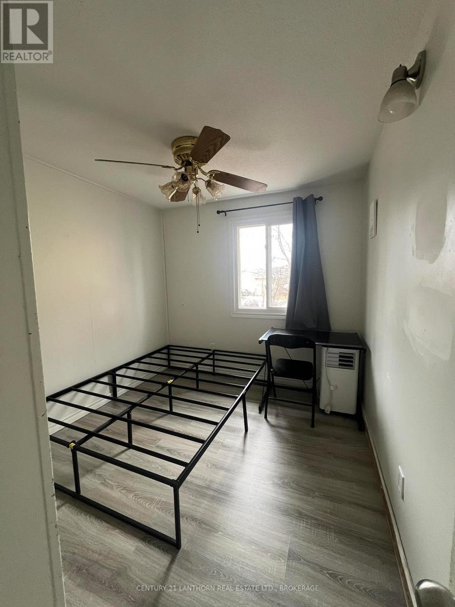 6 Woodstone Crescent, Kingston, Ontario  K7M 6K9 - Photo 19 - X12768992