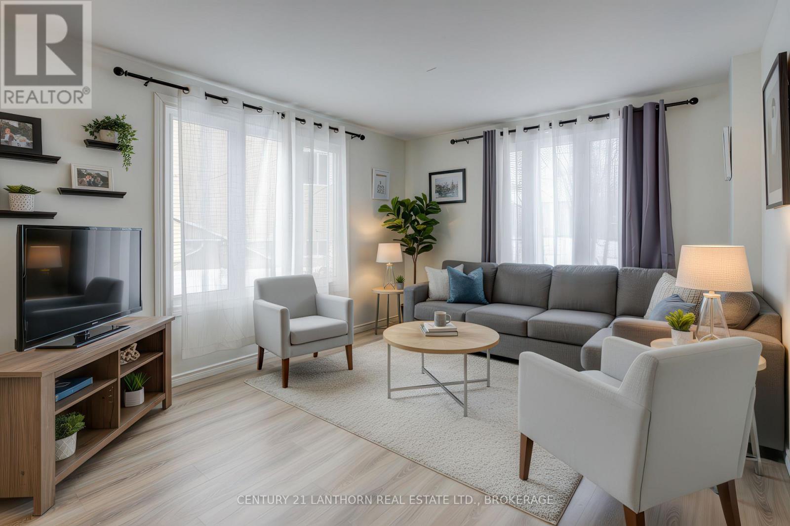 6 Woodstone Crescent, Kingston, Ontario  K7M 6K9 - Photo 8 - X12768992