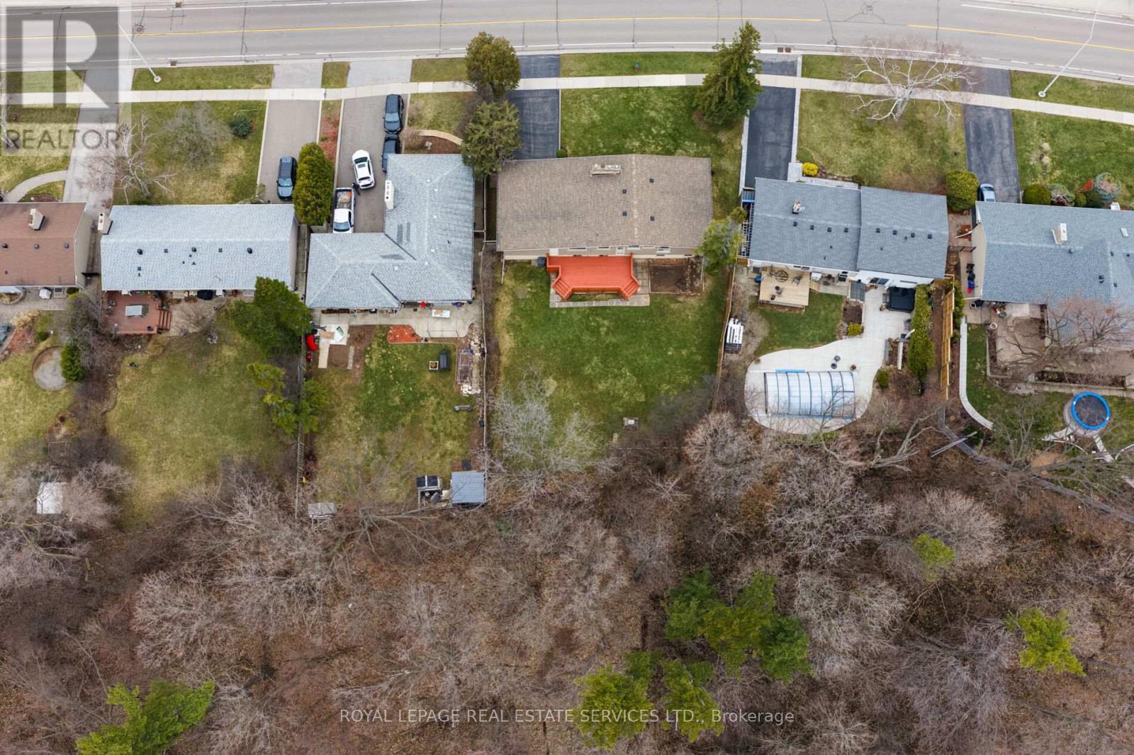 1106 Falgarwood Drive, Oakville, Ontario  L6H 1N9 - Photo 36 - W12953112