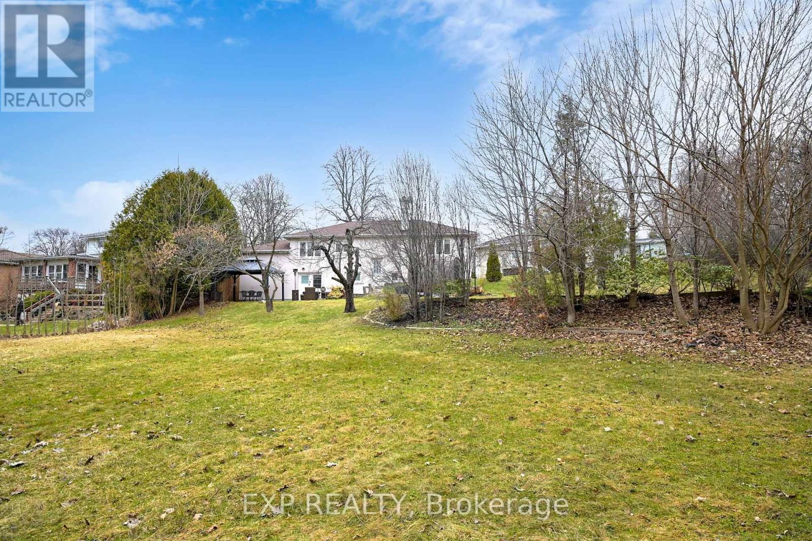 25 Mcmanus Road, Toronto, Ontario  M9P 2J9 - Photo 36 - W12949850