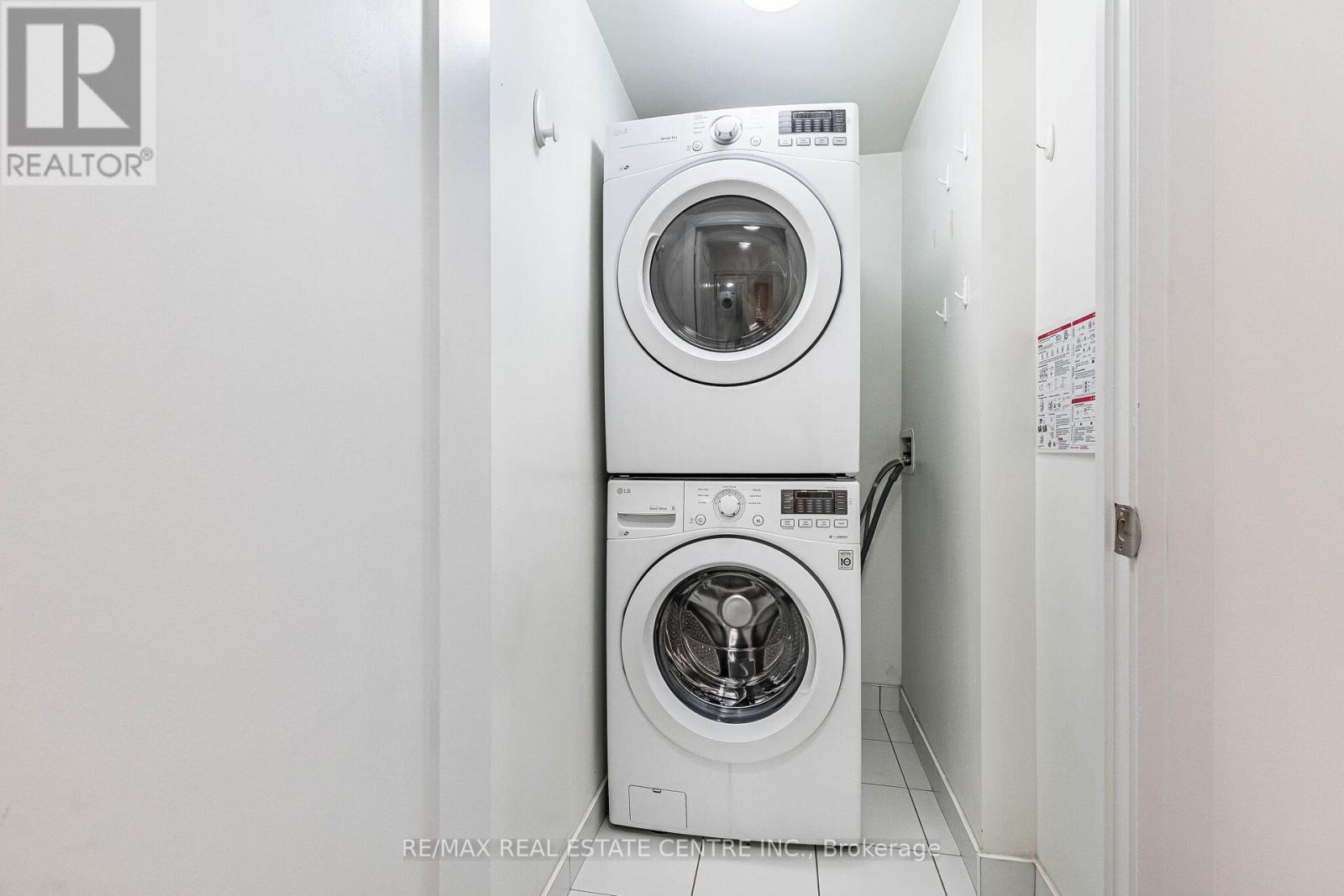 207 - 110 Marine Parade Drive, Toronto, Ontario  M8V 4G1 - Photo 31 - W12953420