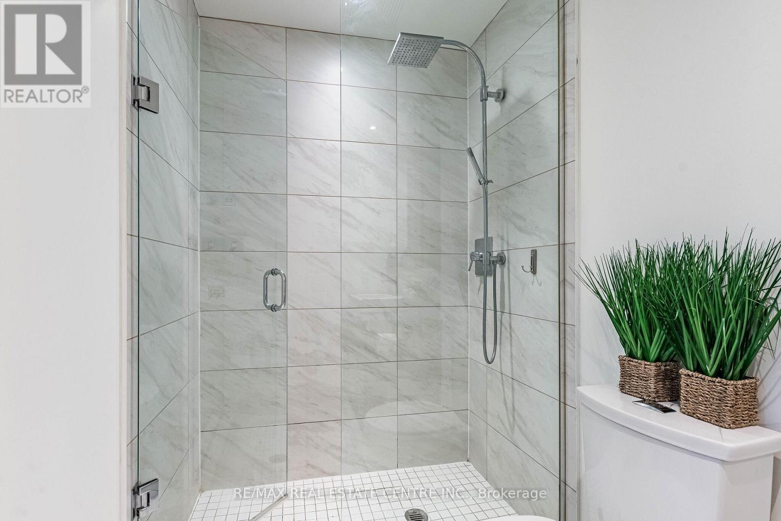 207 - 110 Marine Parade Drive, Toronto, Ontario  M8V 4G1 - Photo 24 - W12953420