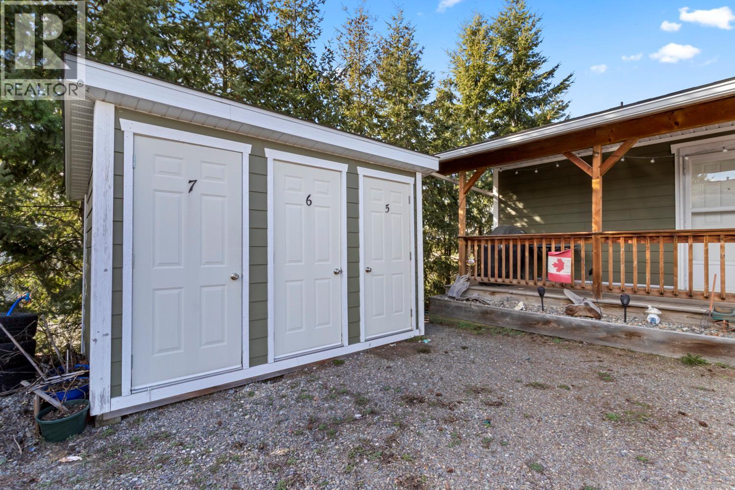 501 16th Avenue S, Creston, British Columbia V0B 1G0 - Photo 27 - 10381799