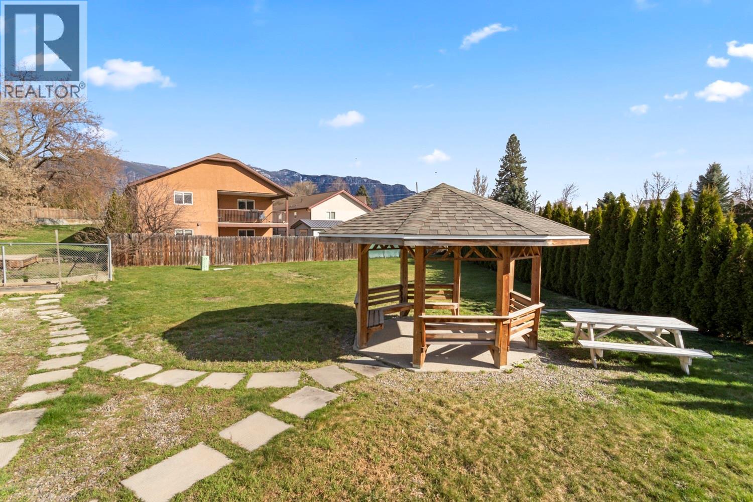 501 16th Avenue S, Creston, British Columbia V0B 1G0 - Photo 32 - 10381799