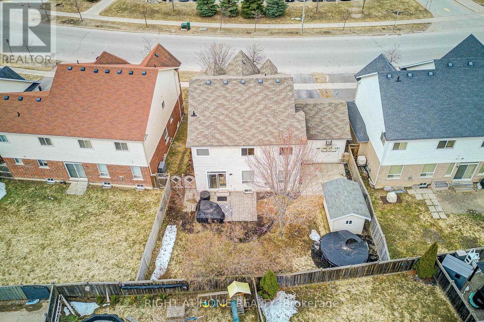 79 The Queensway Way, Barrie, Ontario  L4M 7J3 - Photo 6 - S12952022