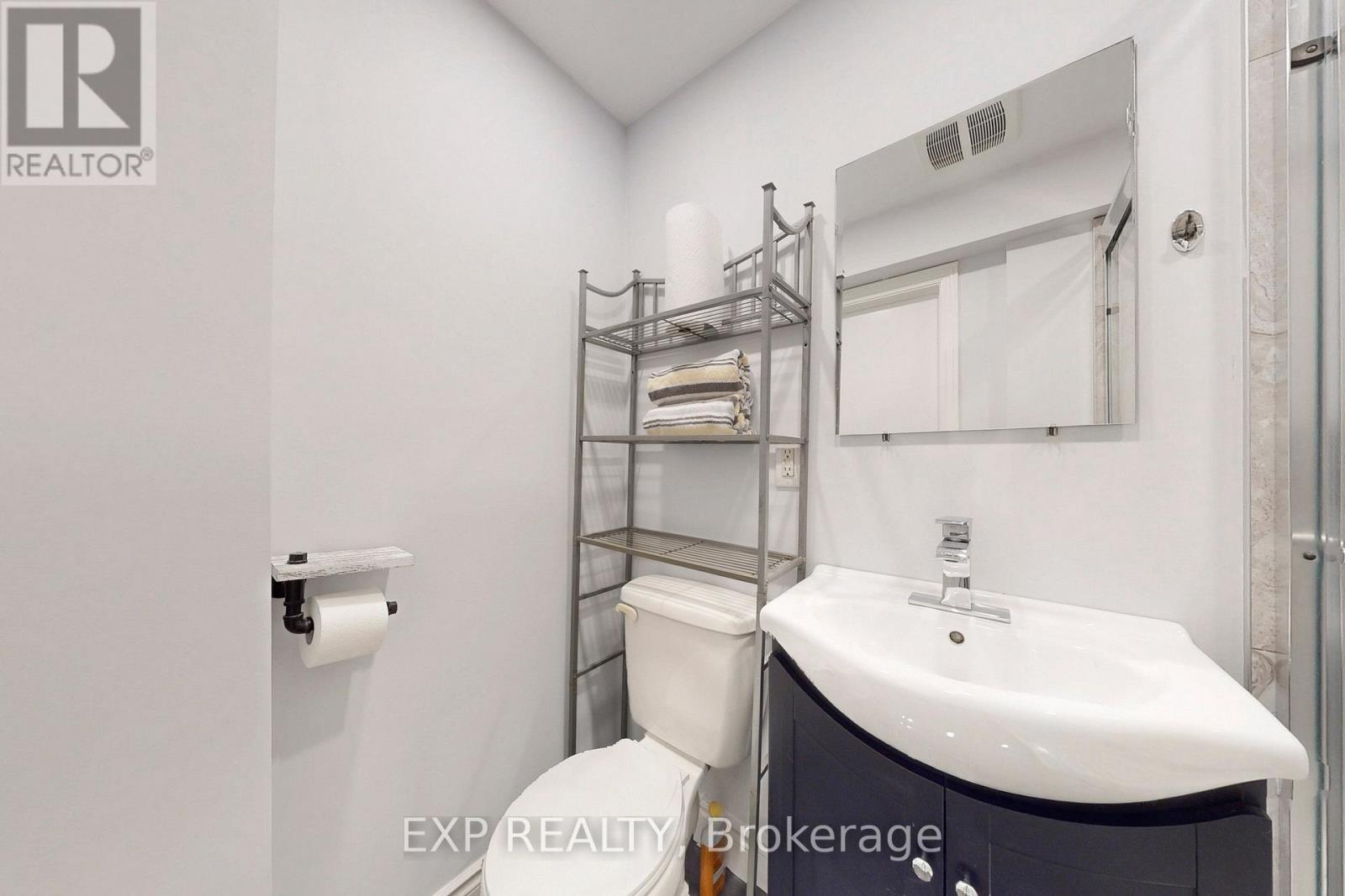 25 Mcmanus Road, Toronto, Ontario  M9P 2J9 - Photo 27 - W12949850