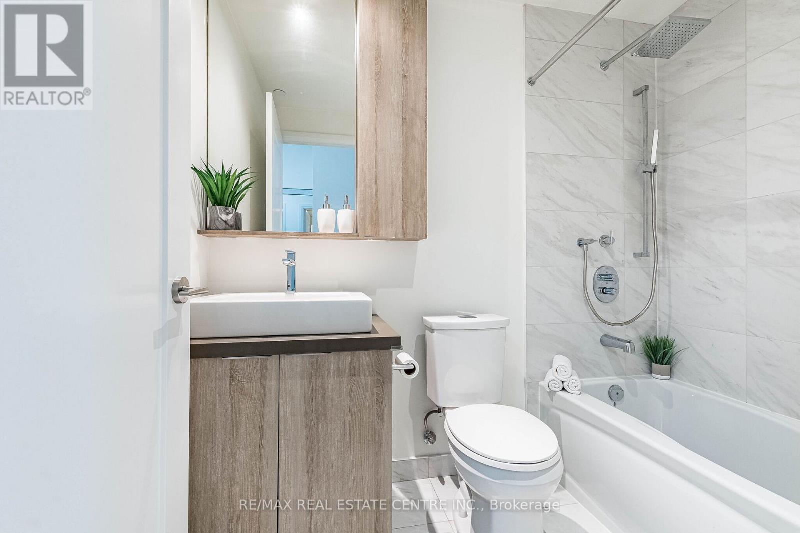 207 - 110 Marine Parade Drive, Toronto, Ontario  M8V 4G1 - Photo 29 - W12953420