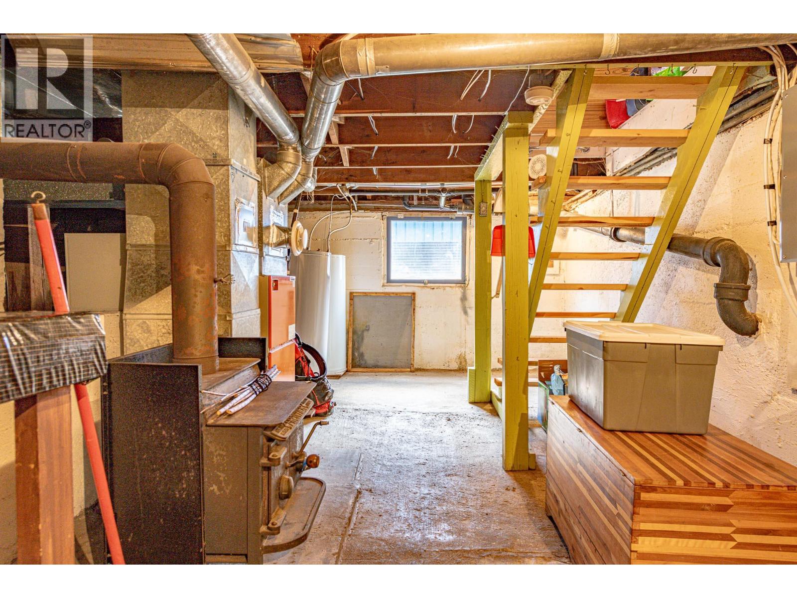 6910 1st Avenue, Ymir, British Columbia  V0G 2K0 - Photo 25 - 10380617