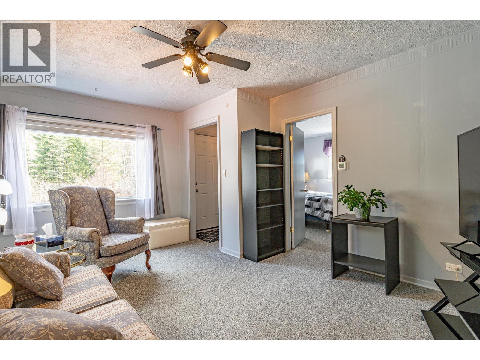 6910 1st Avenue, Ymir, British Columbia  V0G 2K0 - Photo 6 - 10380617