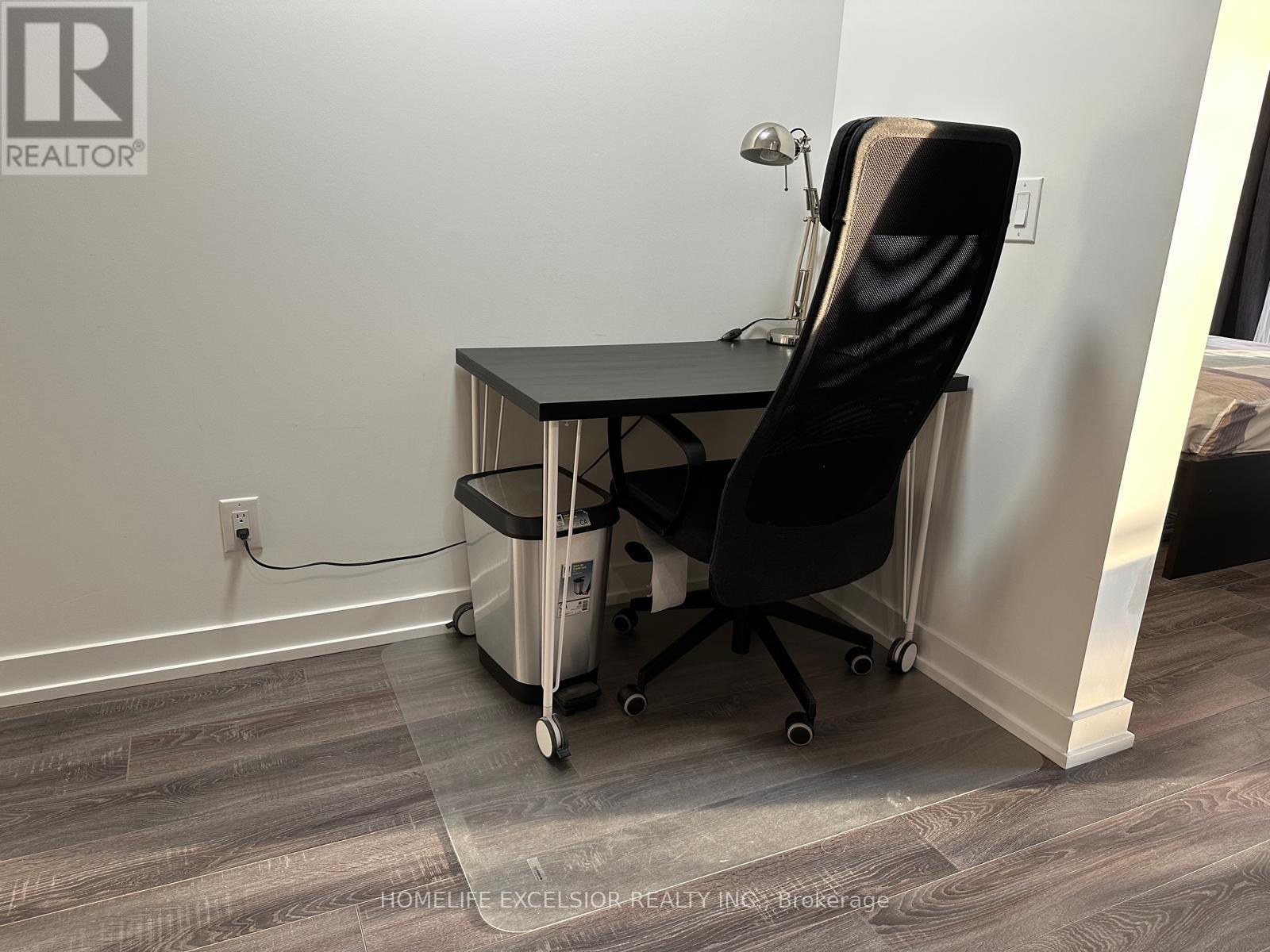 1112 - 20 Edward Street, Toronto, Ontario  M5G 0C5 - Photo 12 - C12796234