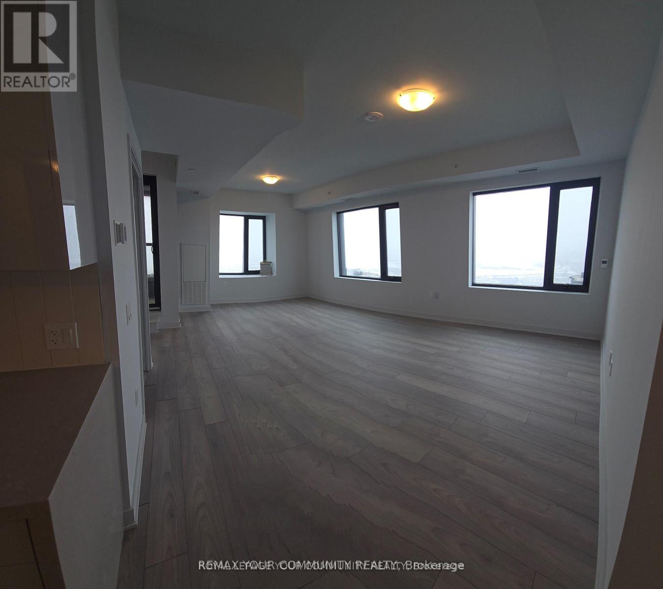 4407 - 2920 Highway 7 Road, Vaughan, Ontario  L4K 0P4 - Photo 5 - N12799268