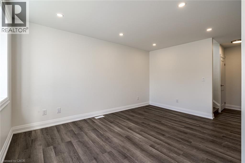 395 Paling Avenue N, Hamilton, Ontario  K8H 5K1 - Photo 5 - 40817469