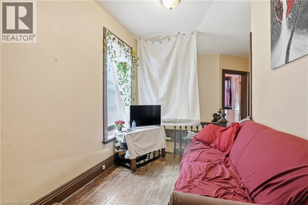 55 Chatham Street, Brantford, Ontario  N3T 2N8 - Photo 9 - 40817385