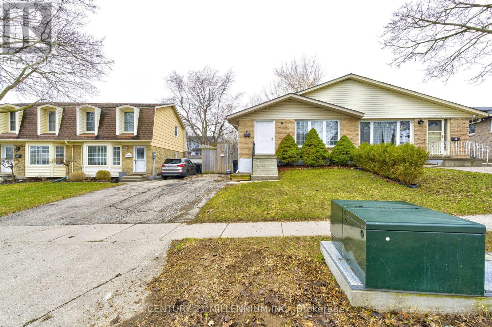 15 NORTHVIEW HEIGHTS DRIVE, Cambridge, Ontario