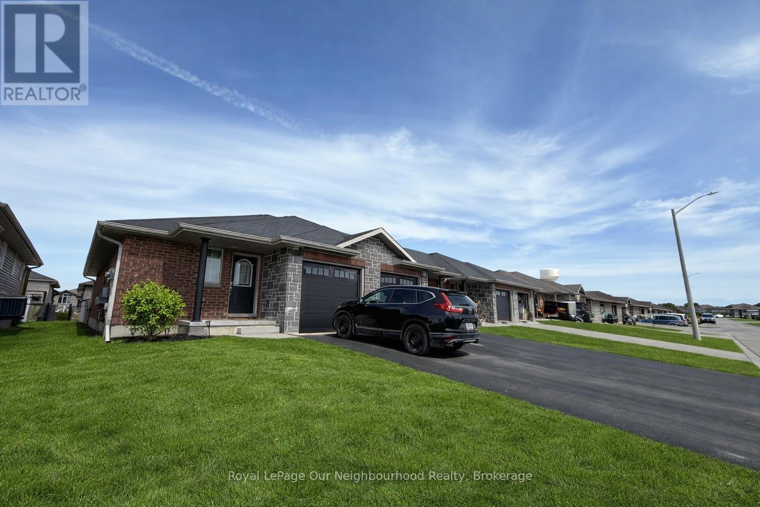 5 Mcintosh Crescent W, Quinte West, Ontario  K8V 0G1 - Photo 5 - X12953514