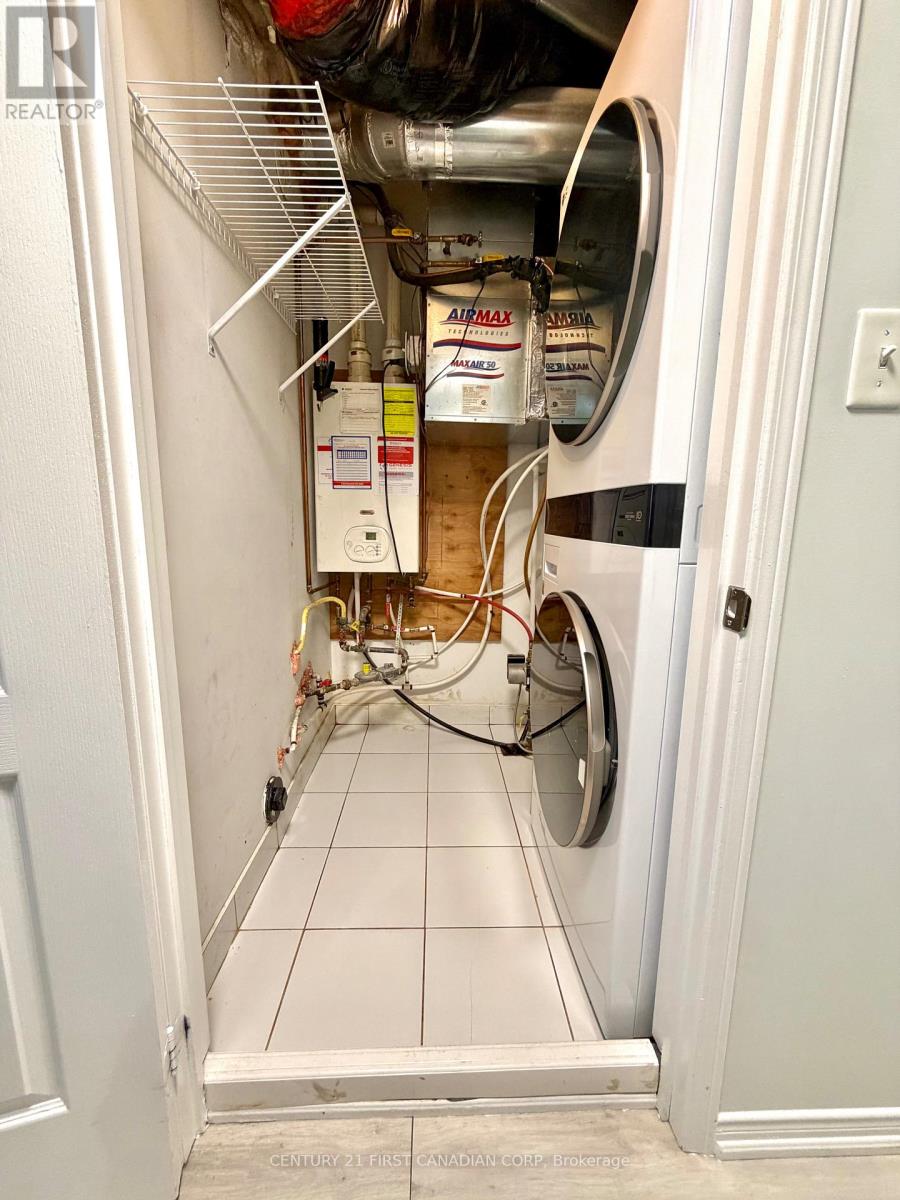 2 - 35 Hays Boulevard, Oakville, Ontario  L6H 0J1 - Photo 20 - W12953502