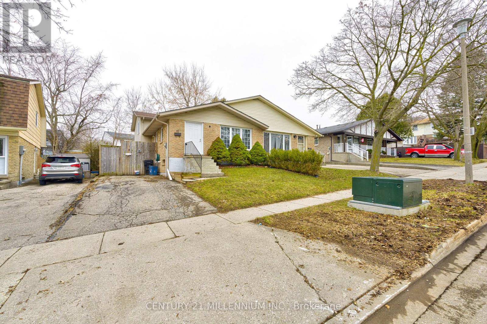 15 Northview Heights Drive, Cambridge, Ontario  N1R 6Z9 - Photo 4 - X12953276