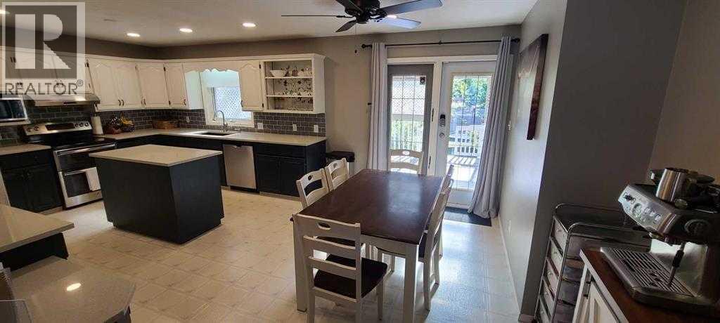 337 Ojibwa Place W, Lethbridge, Alberta  T1K 5K7 - Photo 7 - A2298072