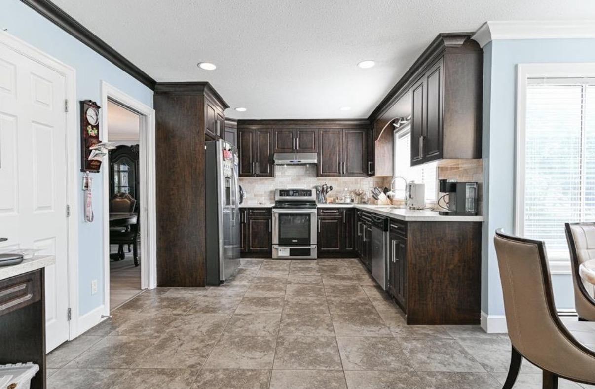 31064 Southern Drive, Abbotsford, British Columbia  V2T 5K3 - Photo 16 - R3105579