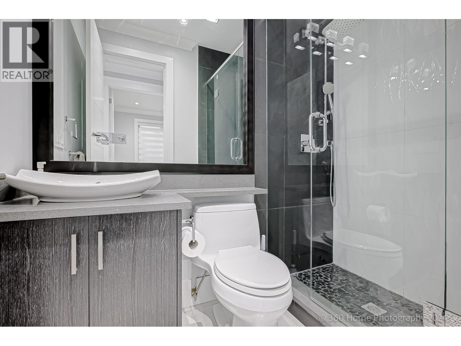 10780 River Drive, Richmond, British Columbia  V6X 1Z4 - Photo 27 - R3106478