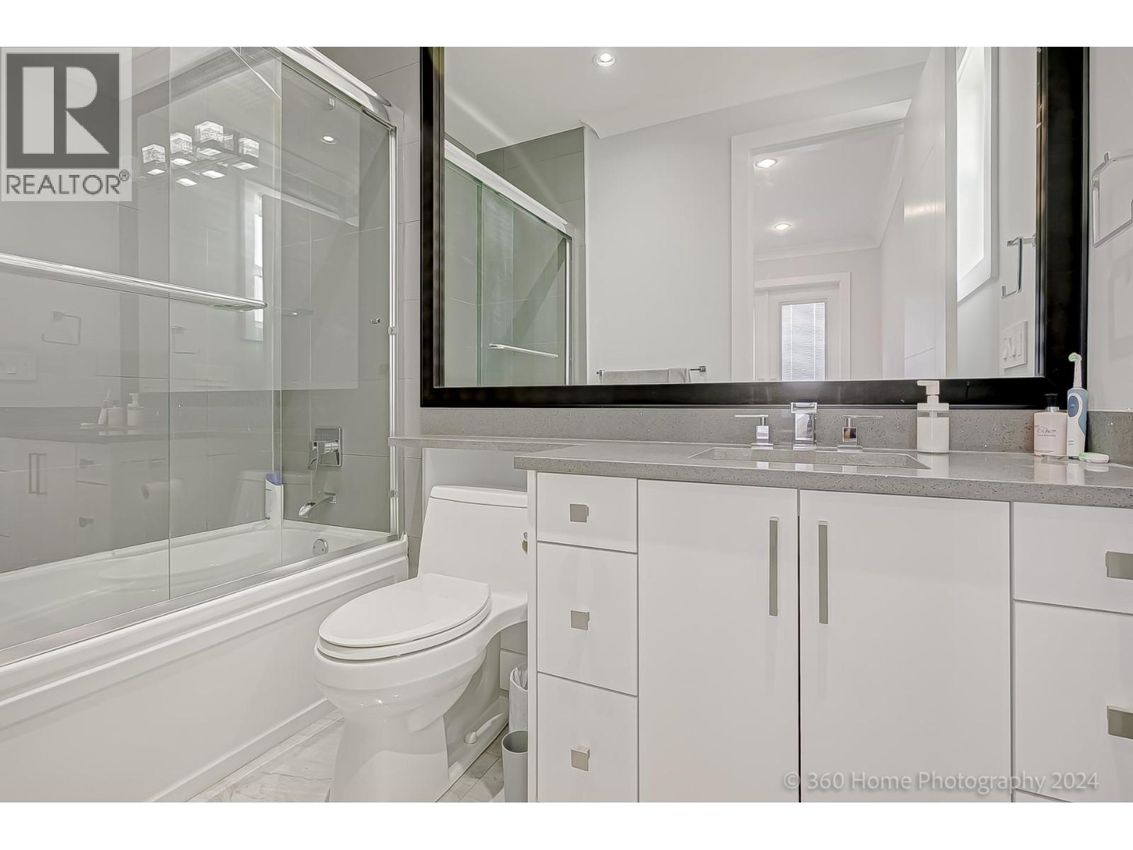 10780 River Drive, Richmond, British Columbia  V6X 1Z4 - Photo 34 - R3106478