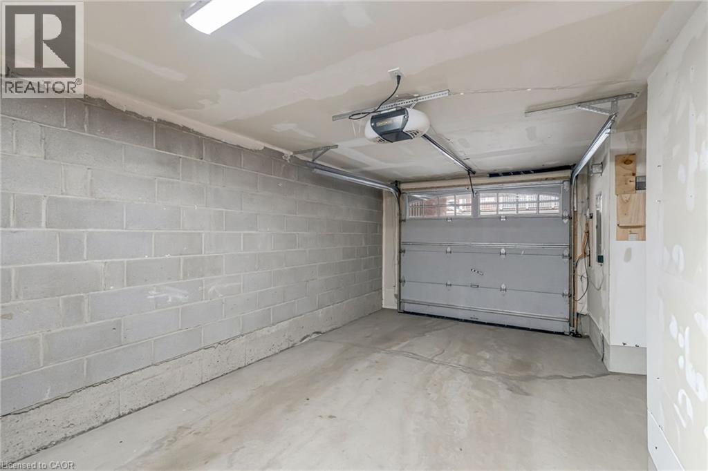 54 Nisbet Boulevard Unit# 16, Waterdown, Ontario  L8B 0Y3 - Photo 36 - 40813490