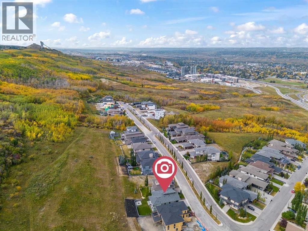 407 Patterson Boulevard Sw, Calgary, Alberta  T3H 3N6 - Photo 2 - A2279987