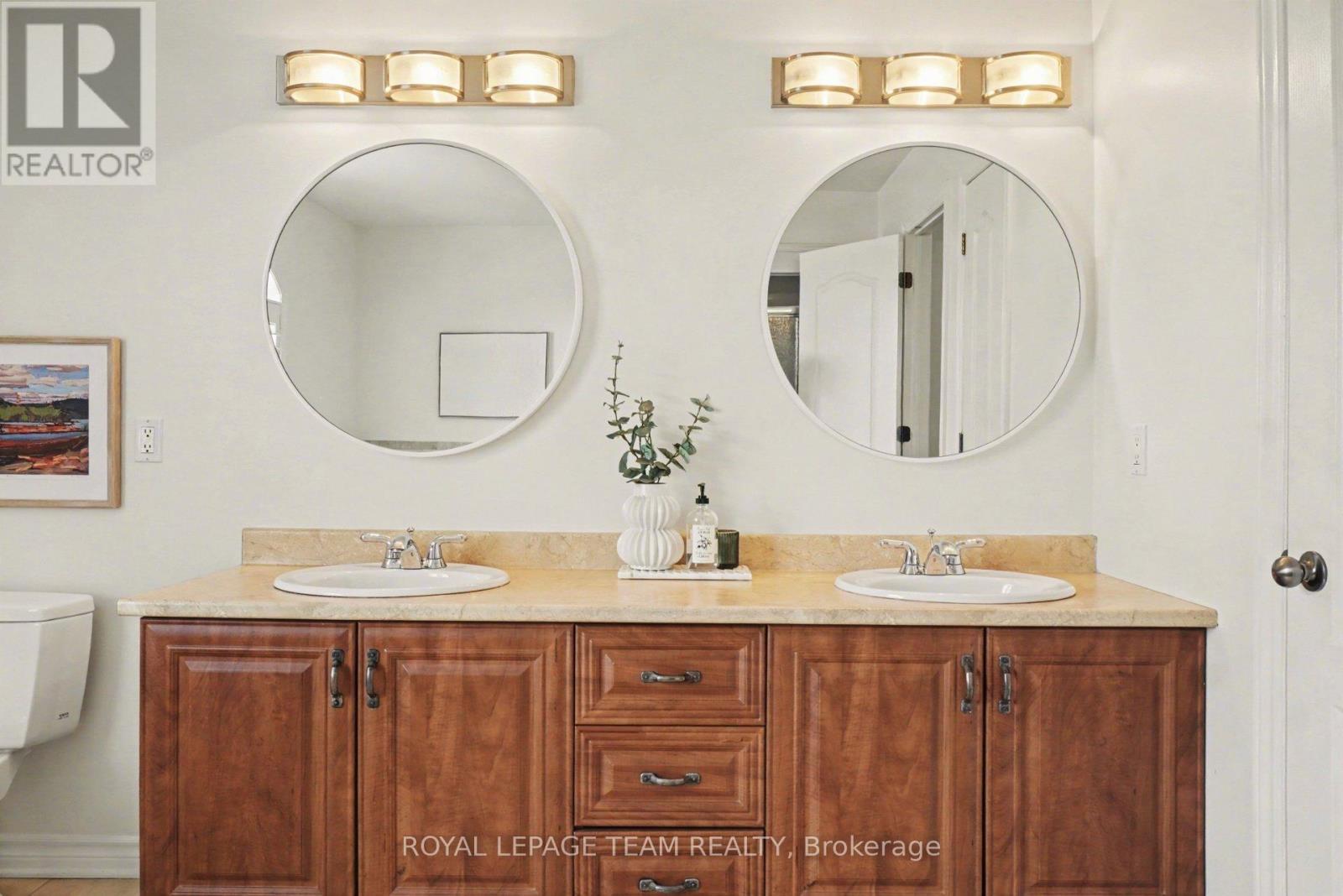 127 Lachaine Street, Russell, Ontario  K0A 1W0 - Photo 24 - X12953508