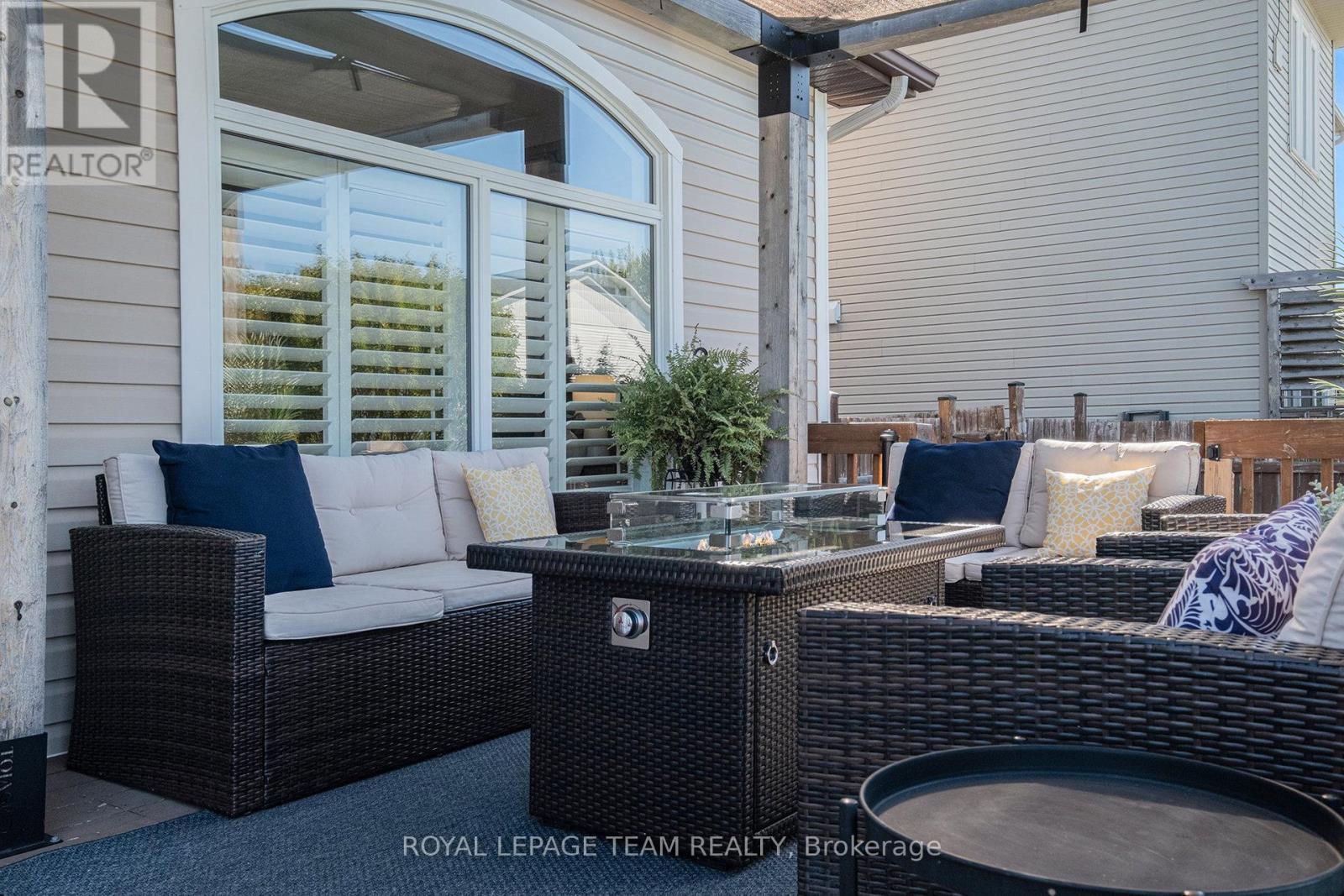 127 Lachaine Street, Russell, Ontario  K0A 1W0 - Photo 33 - X12953508