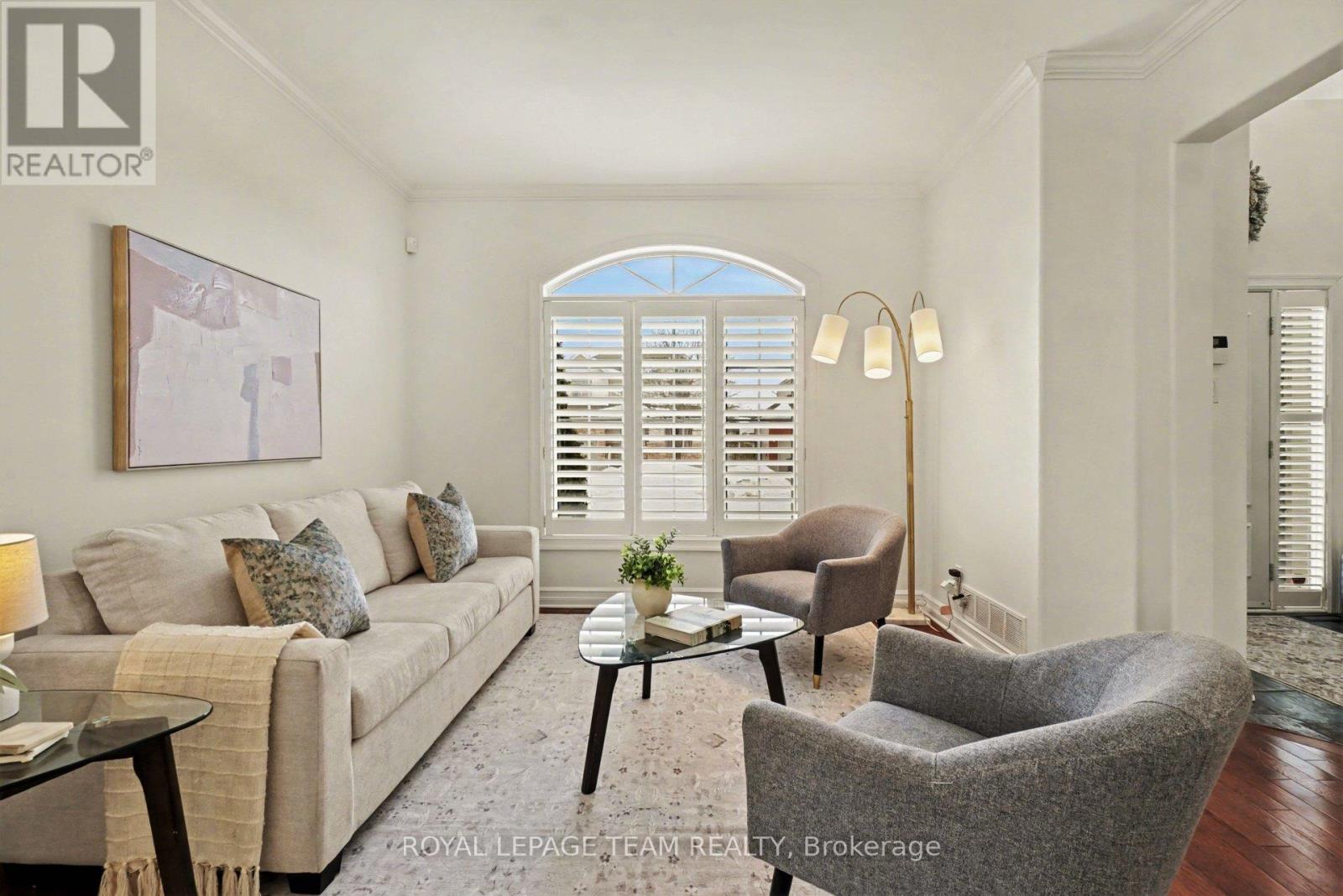 127 Lachaine Street, Russell, Ontario  K0A 1W0 - Photo 7 - X12953508