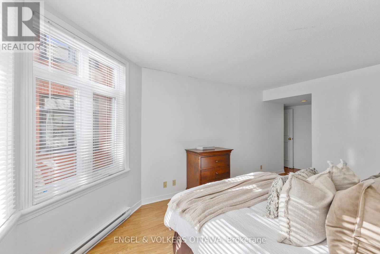 206 - 205 Somerset Street W, Ottawa, Ontario  K2P 0J1 - Photo 24 - X12953548