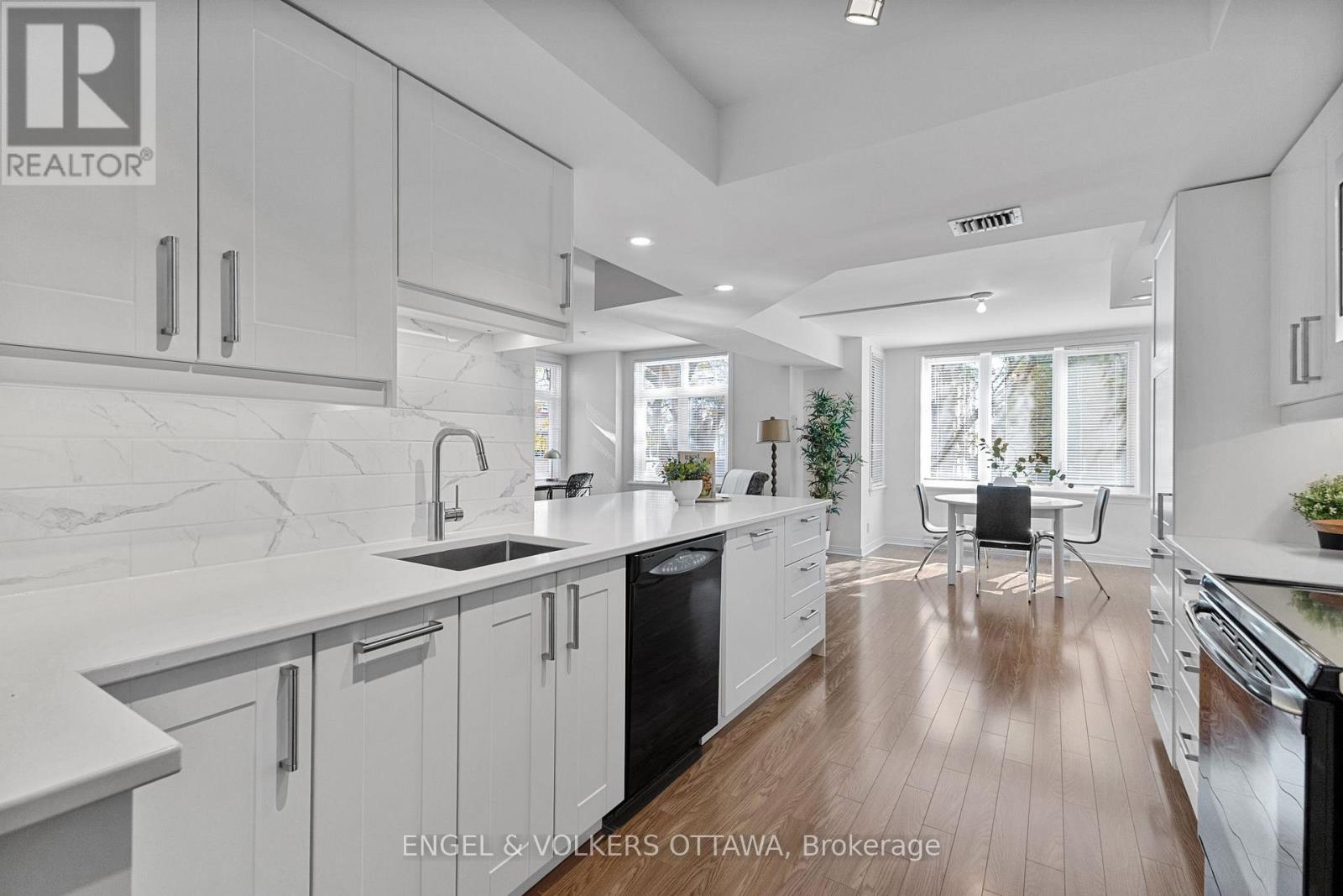 206 - 205 Somerset Street W, Ottawa, Ontario  K2P 0J1 - Photo 5 - X12953548