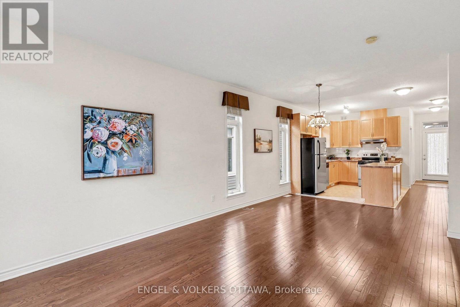 257 Bulrush Crescent, Ottawa, Ontario  K1T 0E5 - Photo 16 - X12953560