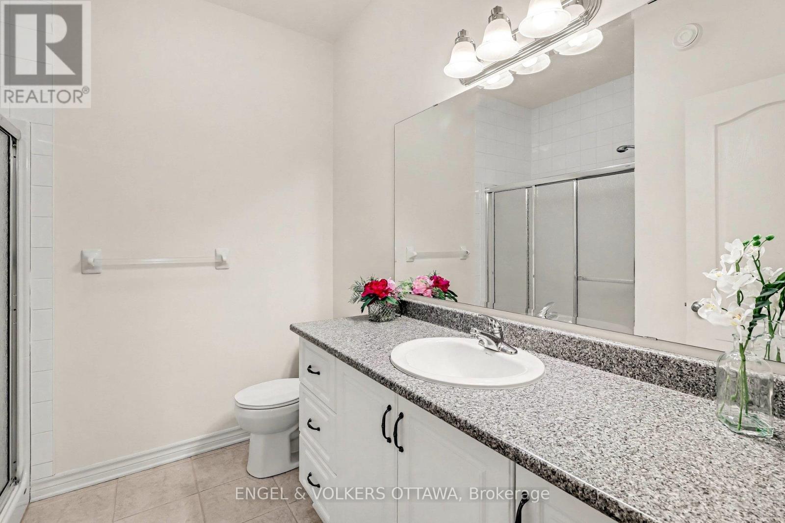 257 Bulrush Crescent, Ottawa, Ontario  K1T 0E5 - Photo 18 - X12953560