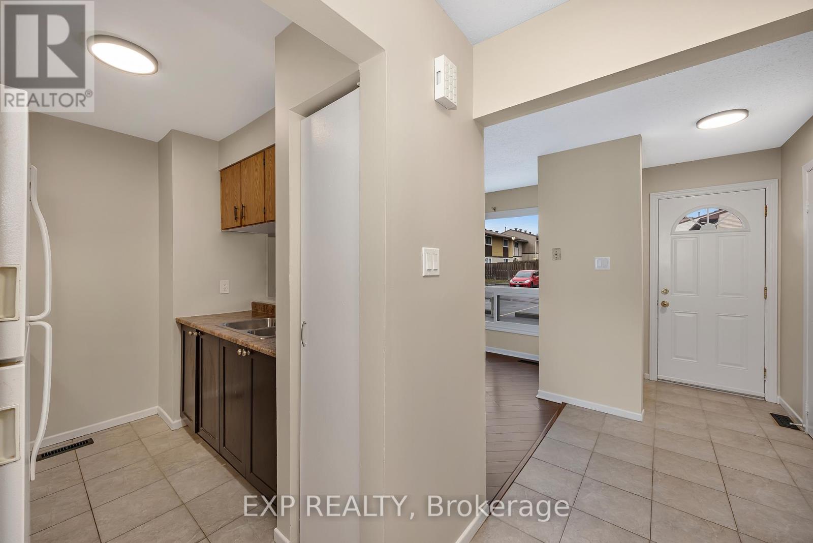 104 - 2570 Southvale Crescent, Ottawa, Ontario  K1B 5B7 - Photo 7 - X12953574