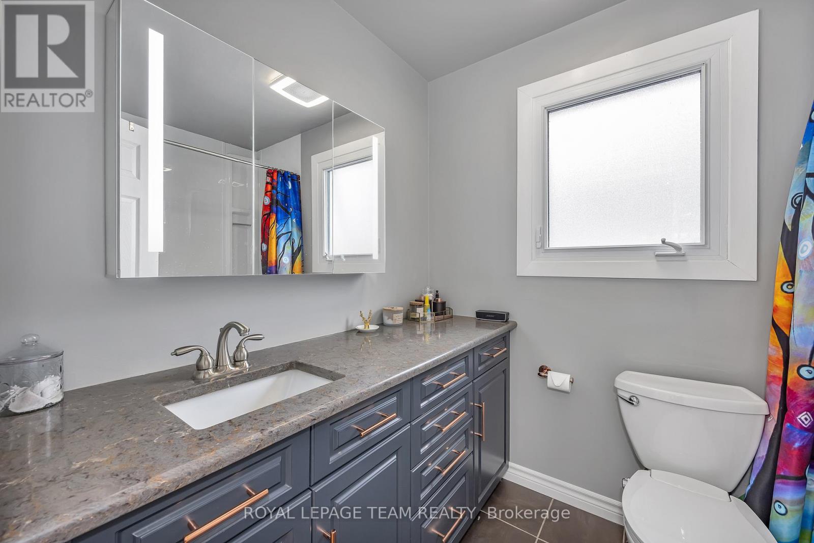 123 - 837 Eastvale Drive, Ottawa, Ontario  K1J 7T5 - Photo 23 - X12953582