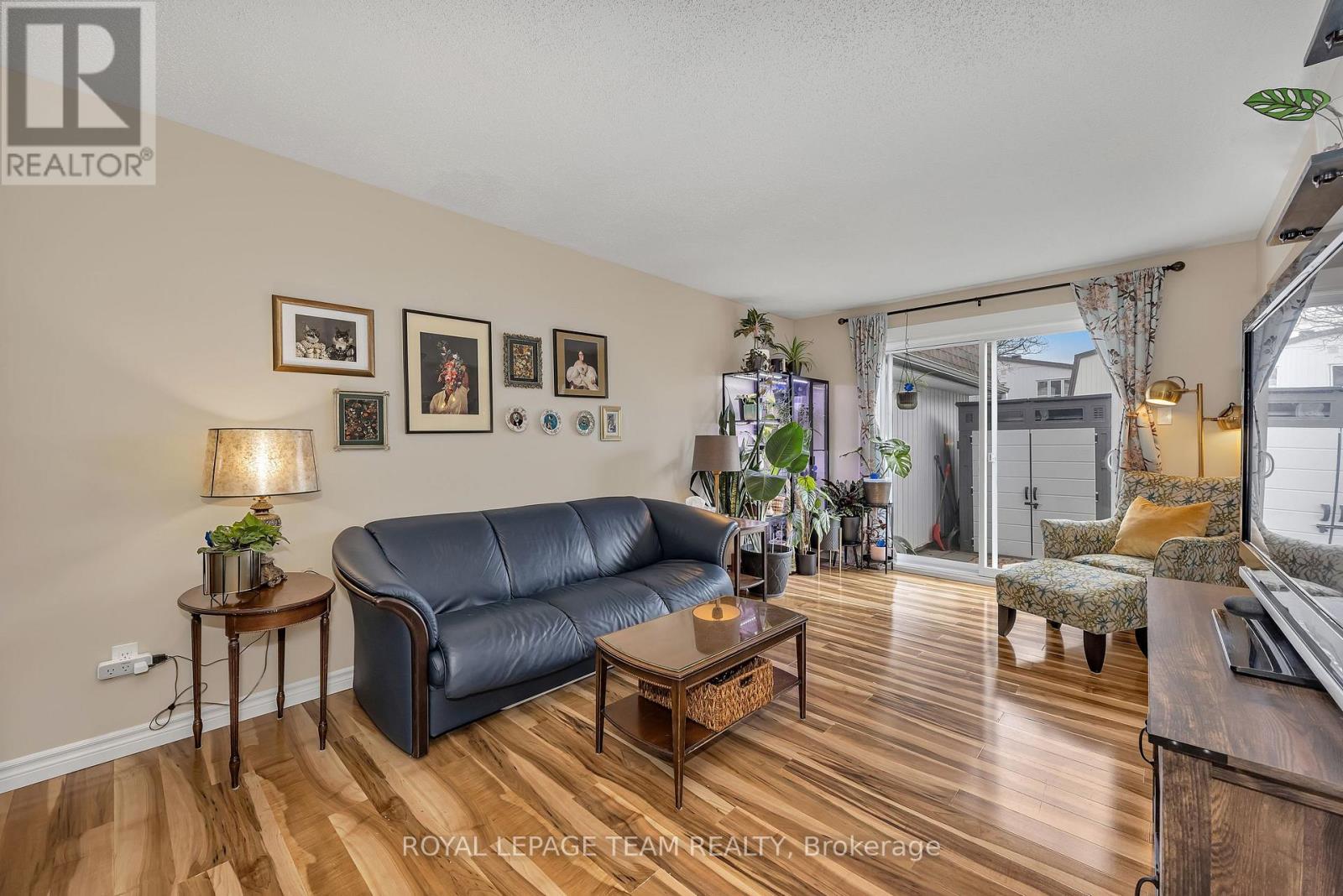 123 - 837 Eastvale Drive, Ottawa, Ontario  K1J 7T5 - Photo 5 - X12953582