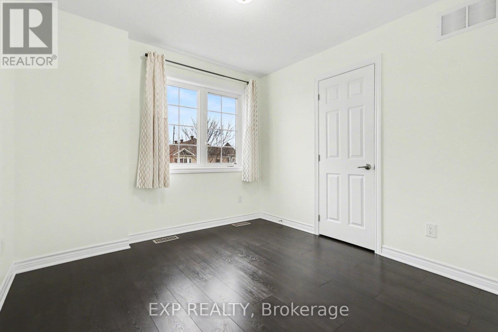 342 Astelia Crescent, Ottawa, Ontario  K2S 0W7 - Photo 22 - X12953614