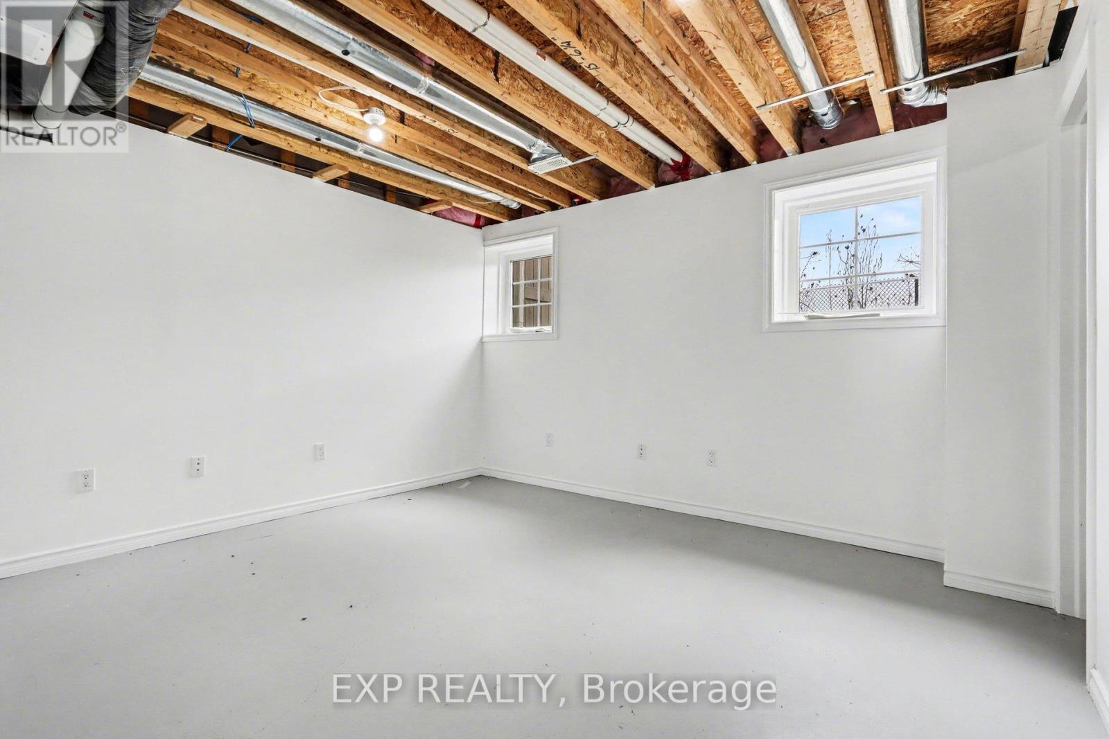 342 Astelia Crescent, Ottawa, Ontario  K2S 0W7 - Photo 24 - X12953614