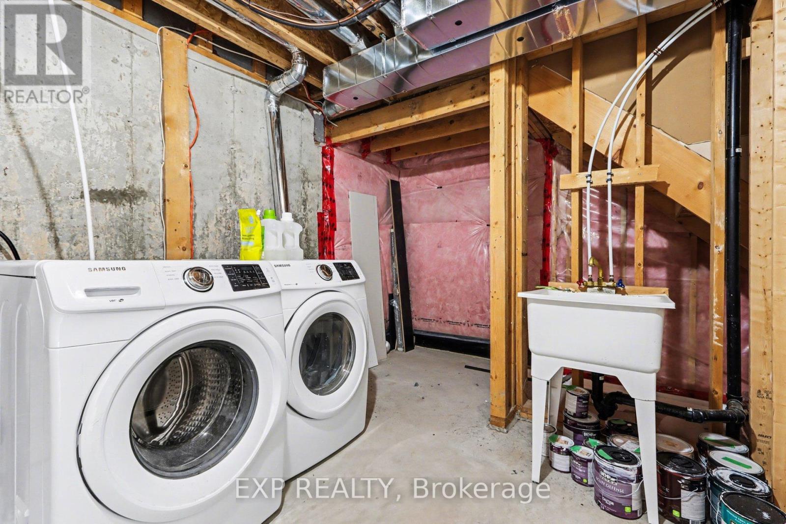 342 Astelia Crescent, Ottawa, Ontario  K2S 0W7 - Photo 26 - X12953614